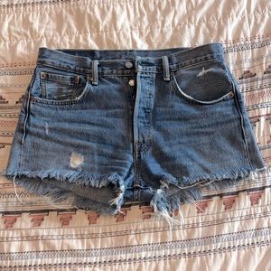Levi’s Cutoff Shorts